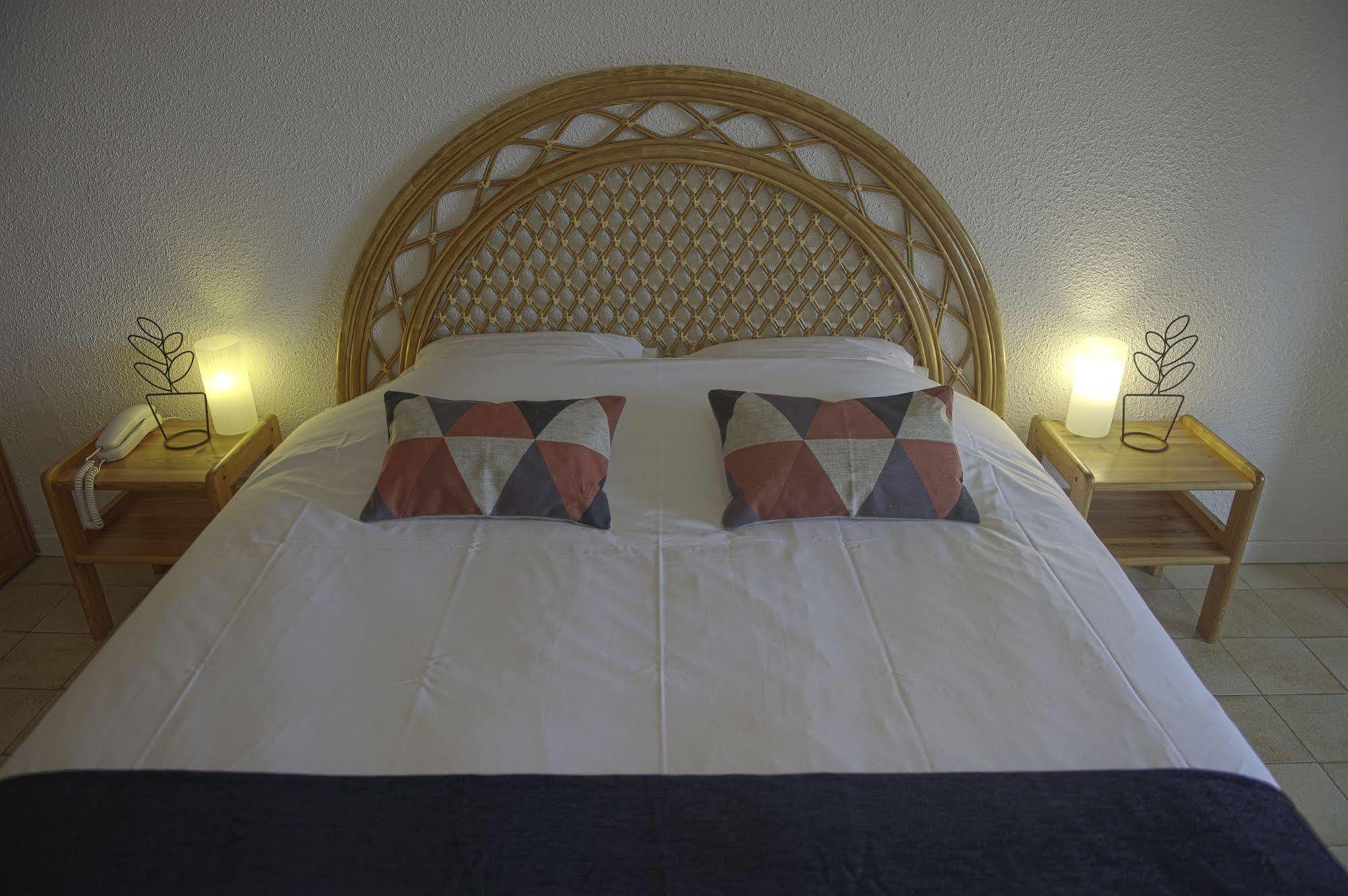 Azur Hotel Le Lavandou Kültér fotó